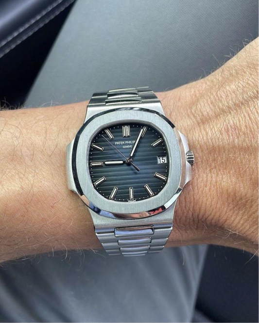 MONTRE PATEK PHILIPPE NAUTILUS 5711