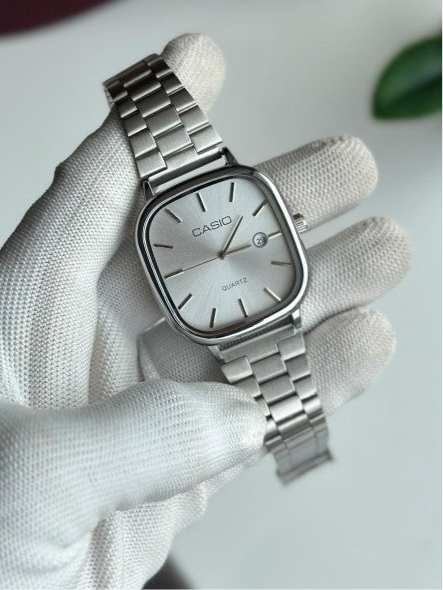 MONTRE CASIO OLD MONEY